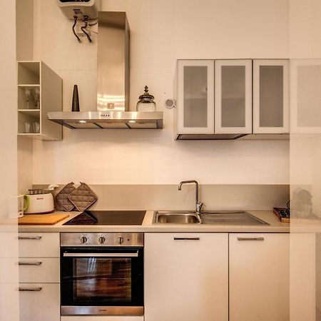 Elegant Apartment Behind The Colosseum Rzym Zewnętrze zdjęcie
