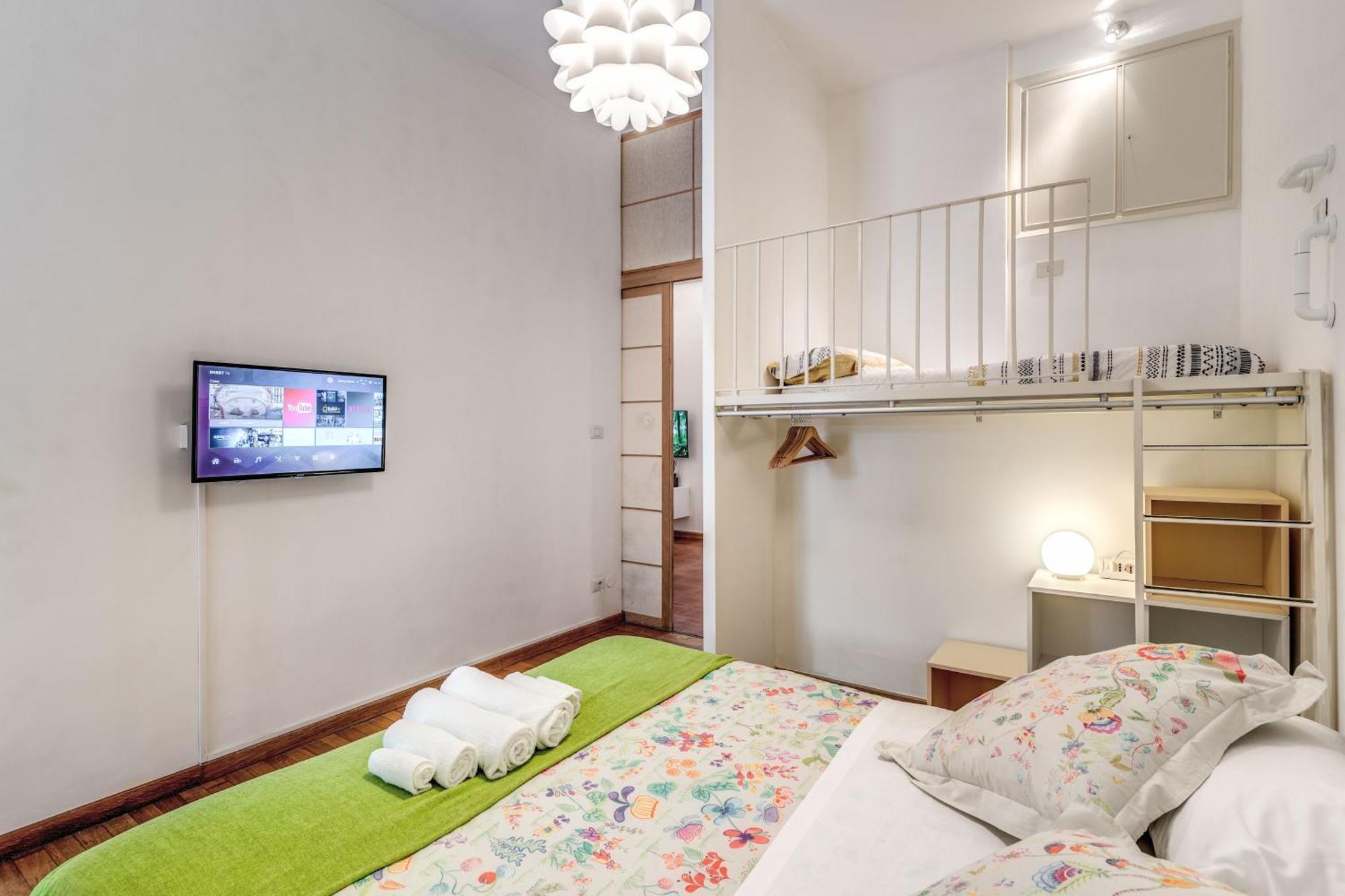 Elegant Apartment Behind The Colosseum Rzym Zewnętrze zdjęcie