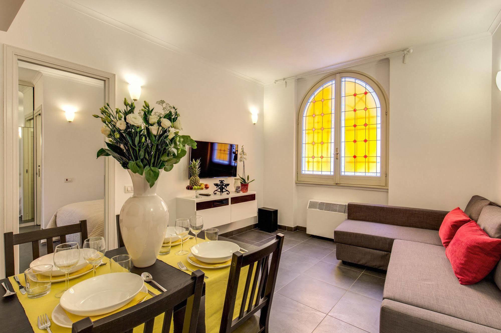 Elegant Apartment Behind The Colosseum Rzym Zewnętrze zdjęcie