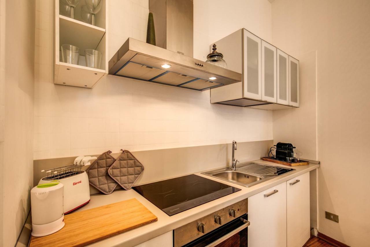 Elegant Apartment Behind The Colosseum Rzym Zewnętrze zdjęcie