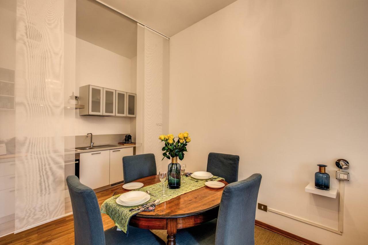 Elegant Apartment Behind The Colosseum Rzym Zewnętrze zdjęcie
