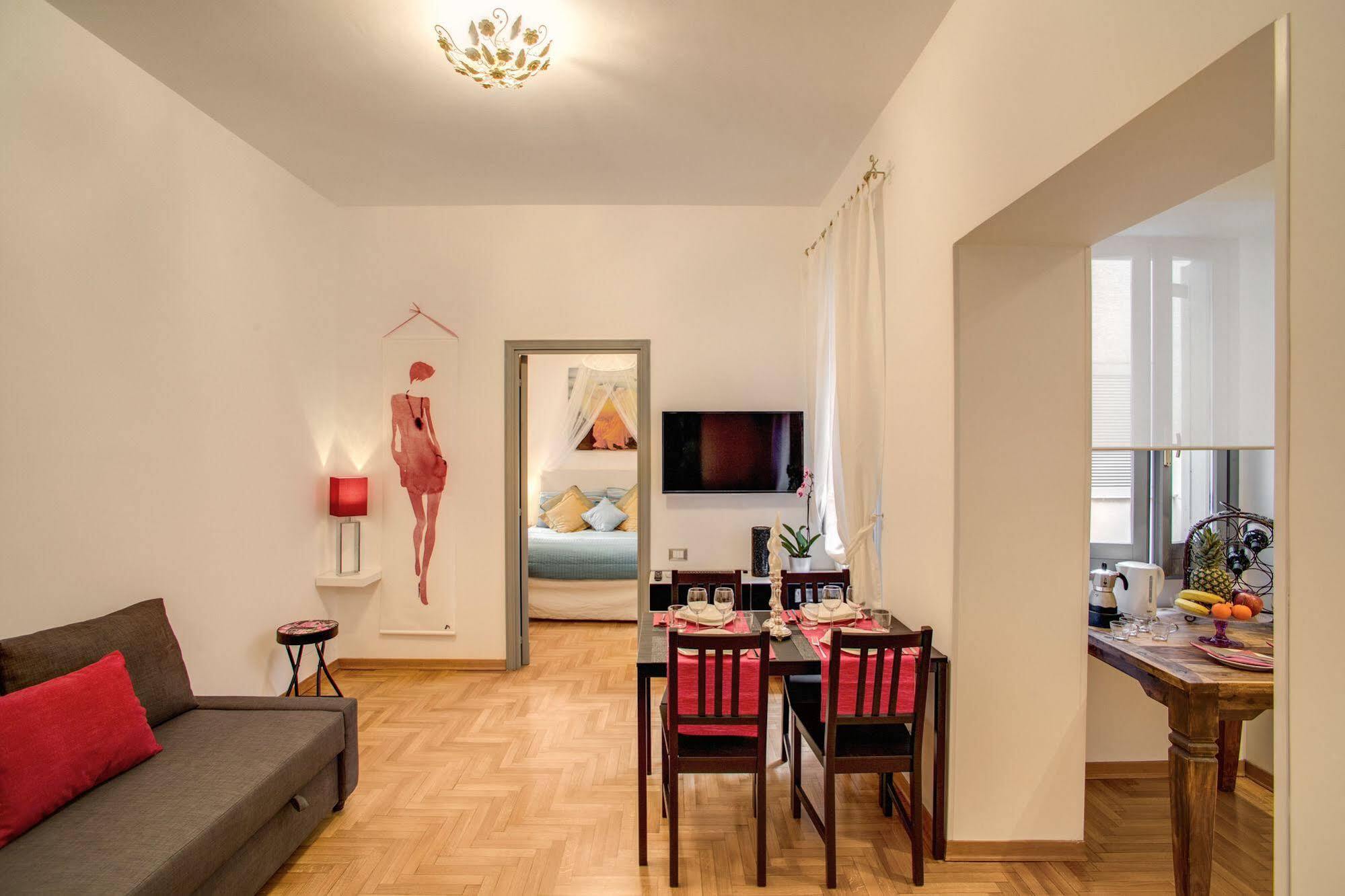 Elegant Apartment Behind The Colosseum Rzym Zewnętrze zdjęcie